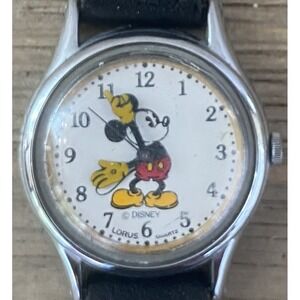 VTG Lorus Mickey Mouse Plastic Band Girls Preppy Casual Needs Battery